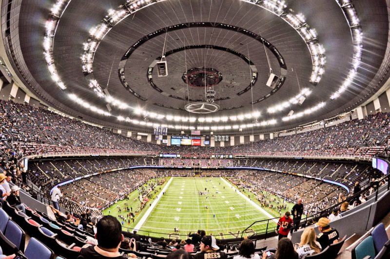 NEW ORLEANS SAINTS Mercedes-benz Superdome Stadium Replica 25 