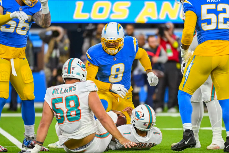 Miami Dolphins 17-23 Los Angeles Chargers: Justin Herbert out